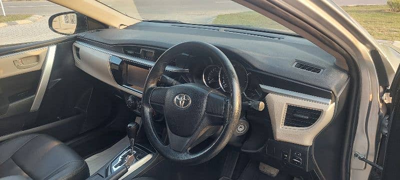 Toyota Corolla Altis 2015 8