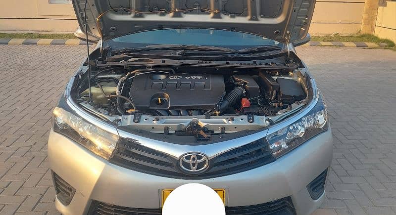 Toyota Corolla Altis 2015 10