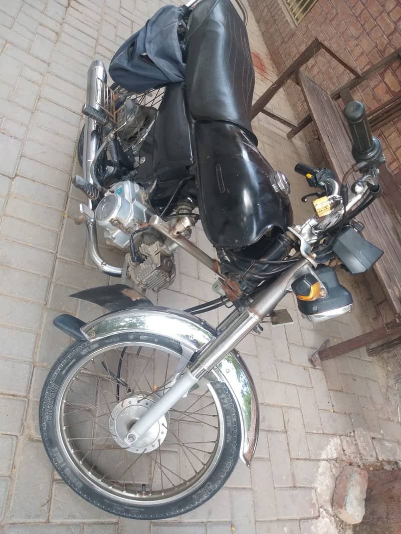 Honda CD 70 2014 for Urgent Sale 1