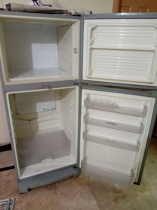 refrigerator for sale 2