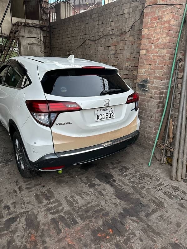 Honda Vezel 2015 14