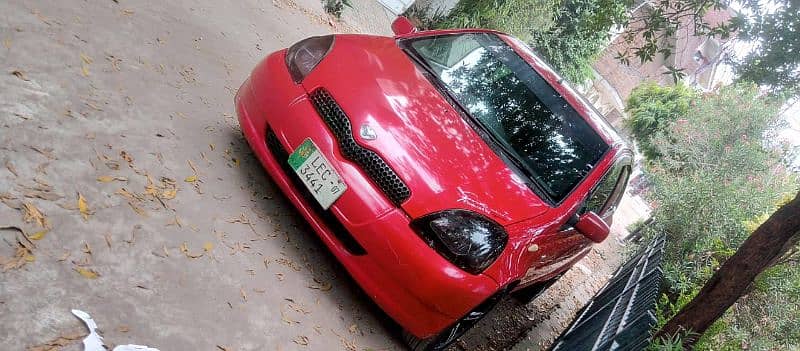 Toyota Vitz 1999/2007 with sunroof 6