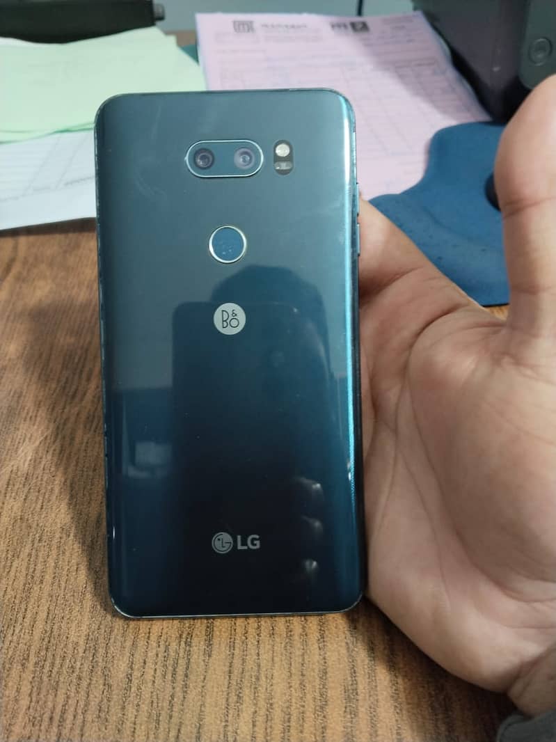 LG V30 PLUS 6/128GB 7