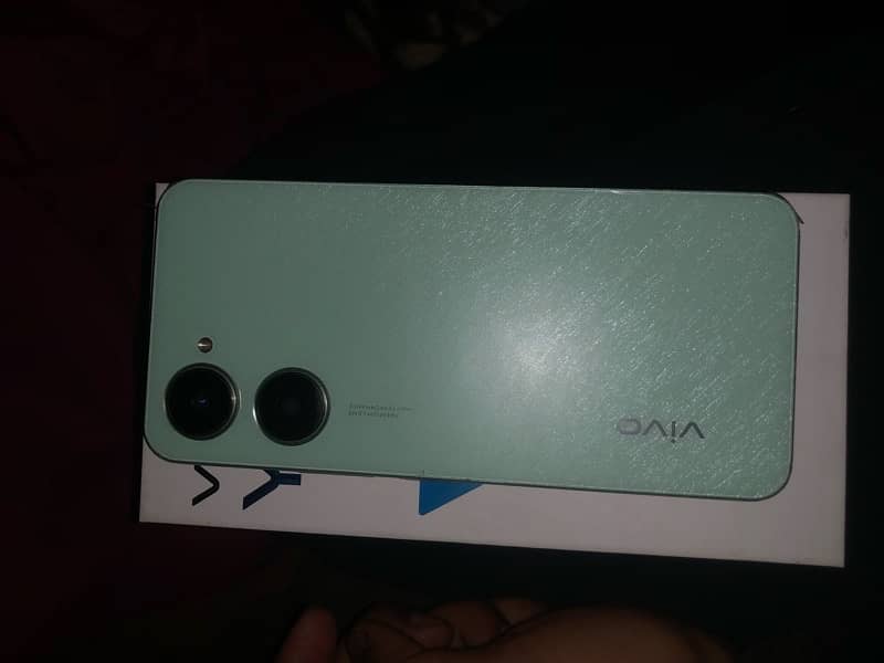 vivo y 03 4/64 open box condition like brand new 5