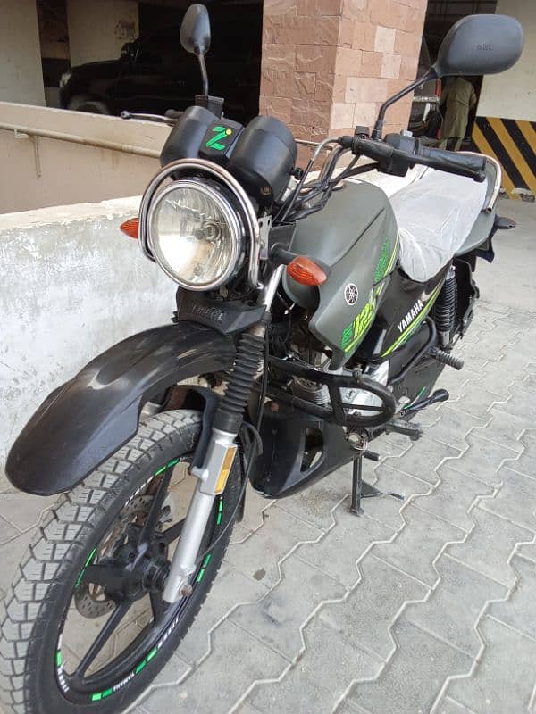 Yamaha YBR 125G urgent sale model 2023 15