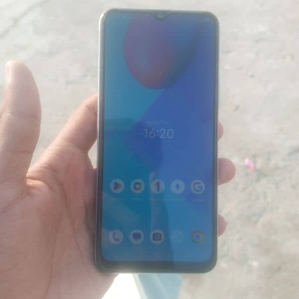 Vivo y20 4/64 good condition pta approved 12