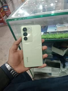 vivo y100 12gb 256gb only sate good condition