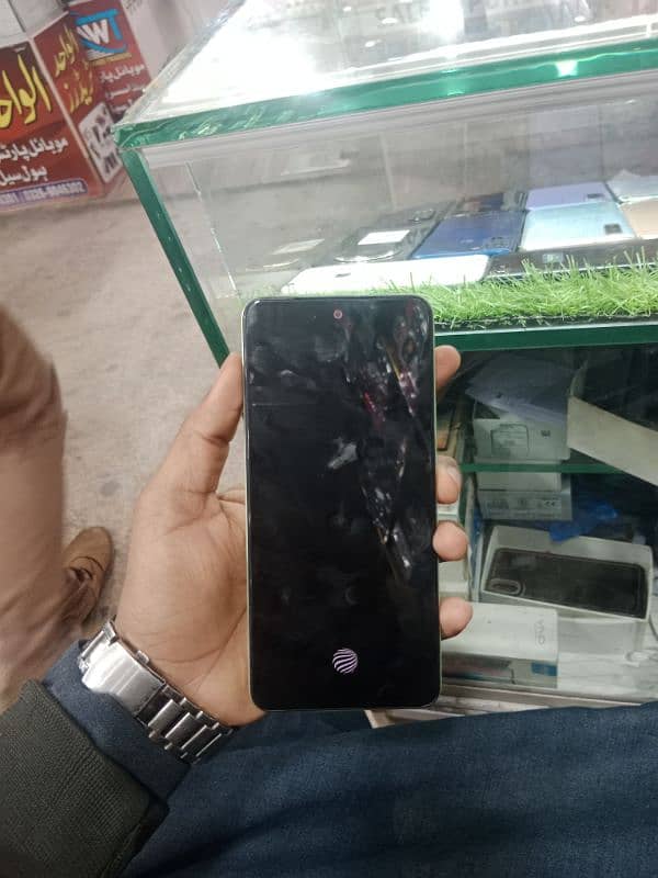 vivo y100 12gb 256gb only sate good condition 2