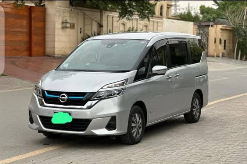 Nissan Serena Hybrid 7 Seaters Islamabad Number Like Brand New 4