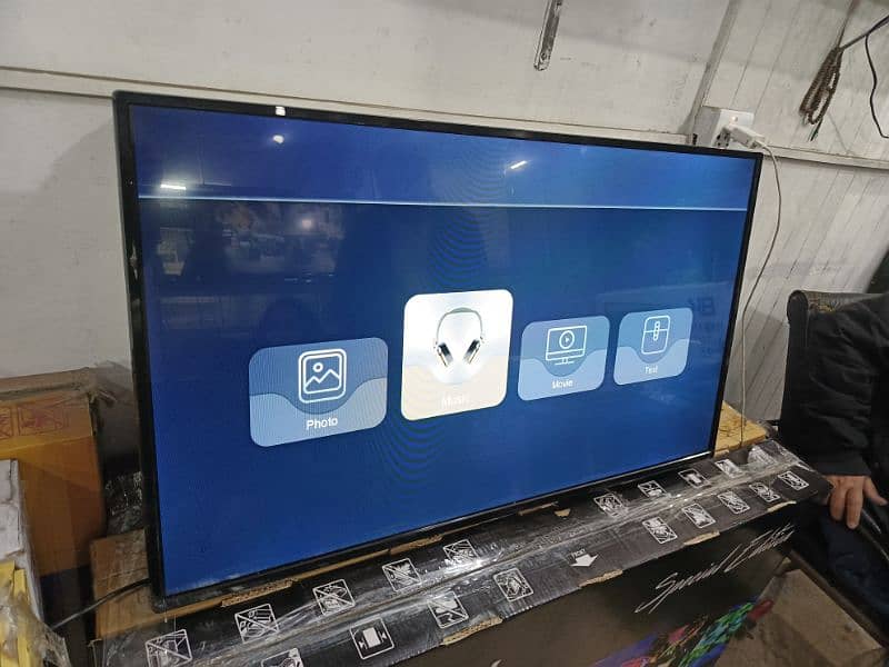 Smart TVs 32 Samsung led tv  03004675639 2