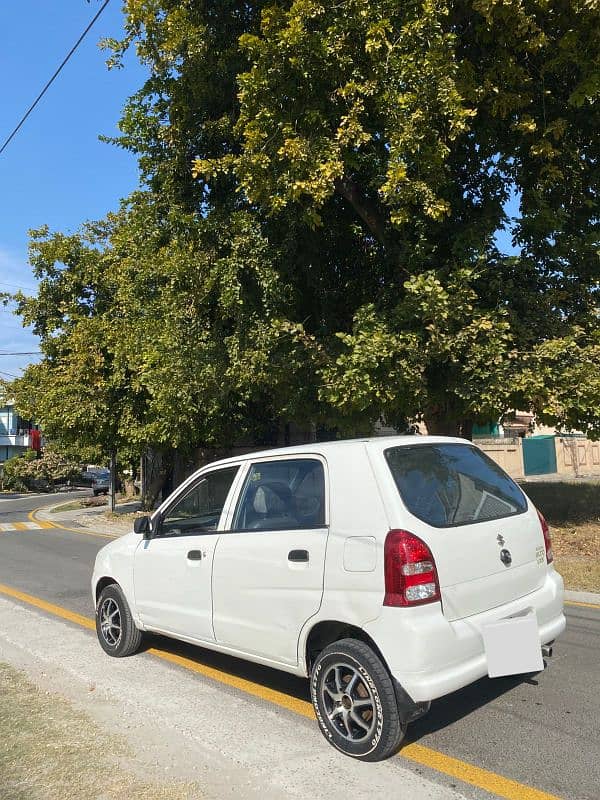 Suzuki Alto 2010 3