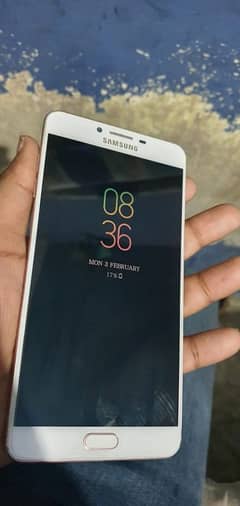 Samsung Galaxy C9 pro