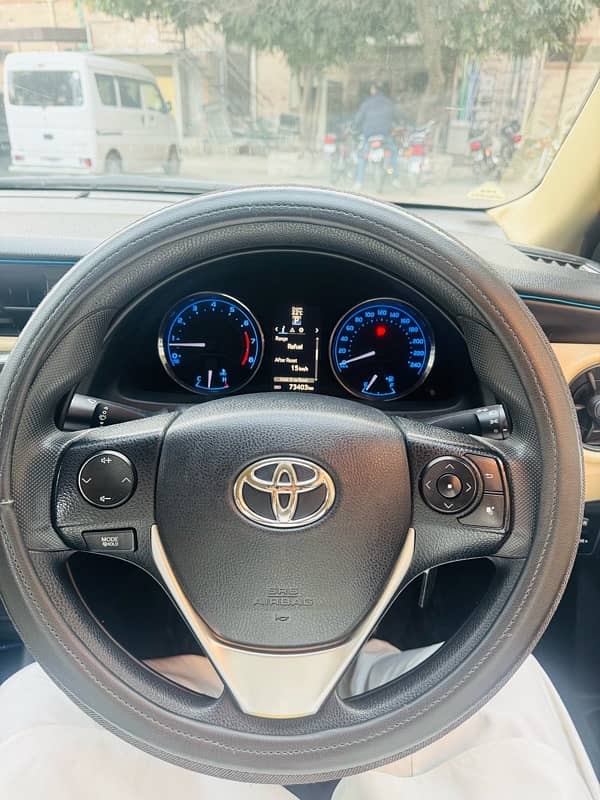 Toyota Corolla (Altis) 2019 - Automatic 9