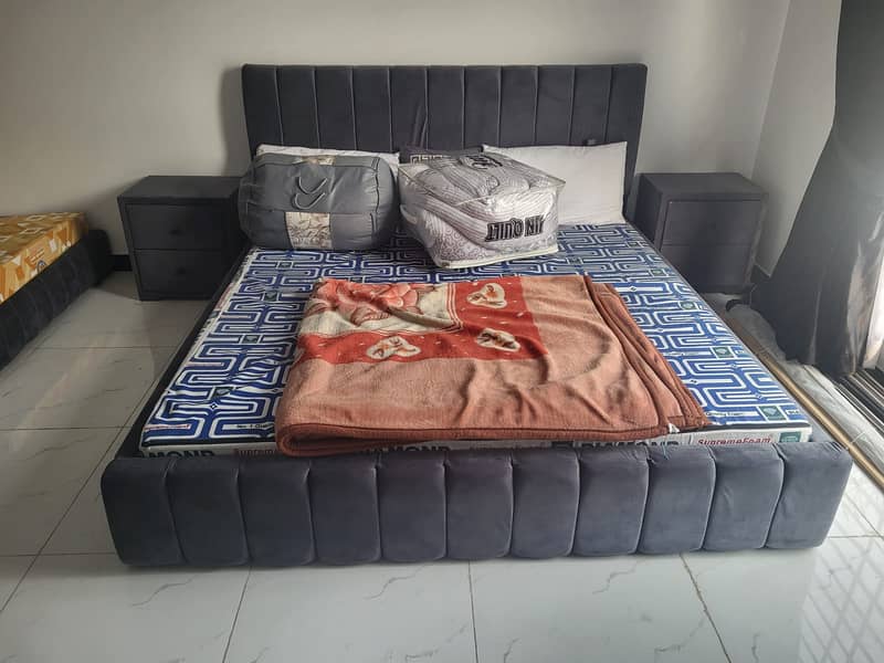 2 MASTER BED FOR SALE With MATRESS 0