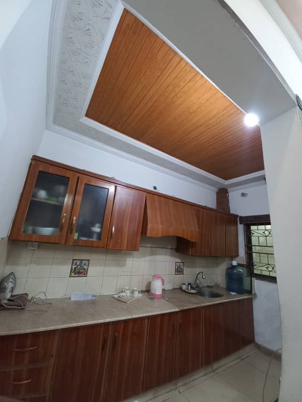 JOAHR TOWN BLOCK Q 5 MARLA FURNISHAD LOWER PORTION FOR RENT 11