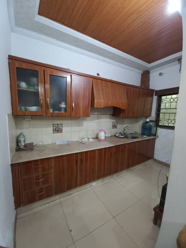 JOAHR TOWN BLOCK Q 5 MARLA FURNISHAD LOWER PORTION FOR RENT 12