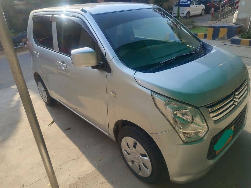 Suzuki Wagon R 2014 1