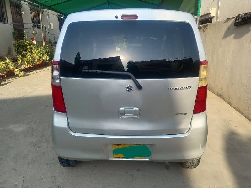 Suzuki Wagon R 2014 3