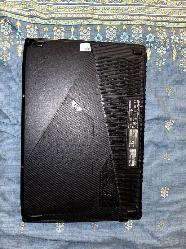 Asus ROG Strix GL503V 7