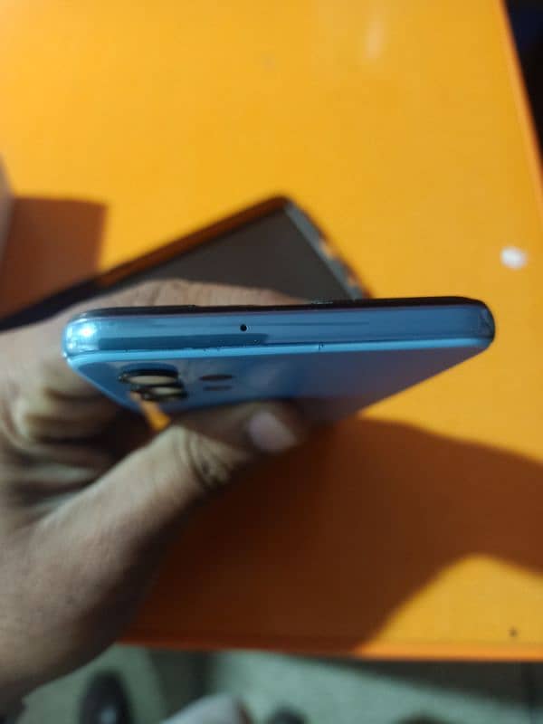 Samsung A32 for sale 4