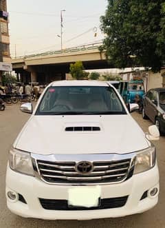 Toyota Hilux 2012