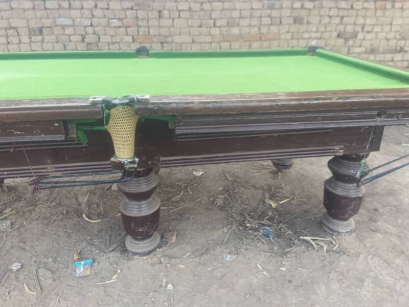 Billiard table / Pool Table /8 ball pool 2