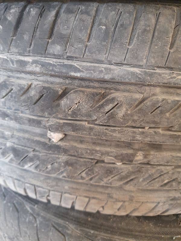 14 size tyre 7