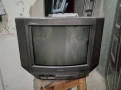 14 inch old Sony television, with remote, Only working on cable