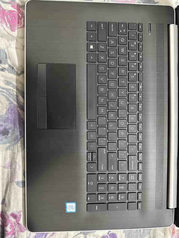 hp laptop Core i3 generation 8 2