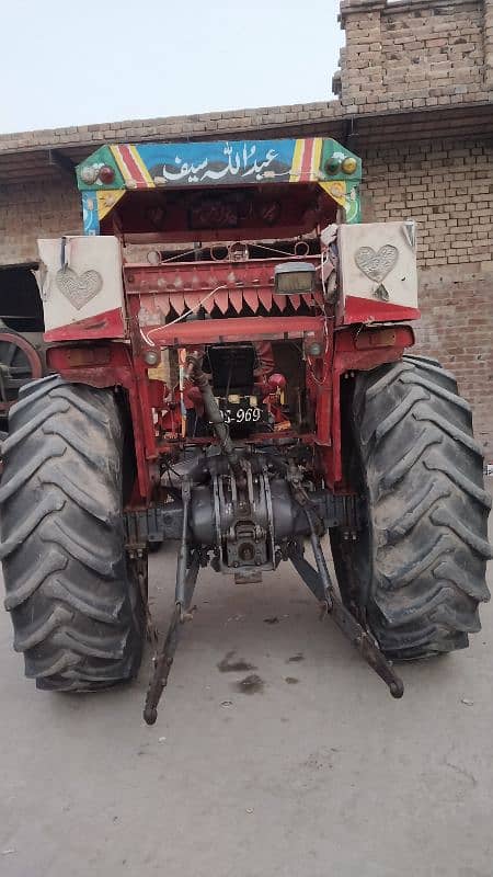 Massey Furgoson 385 8