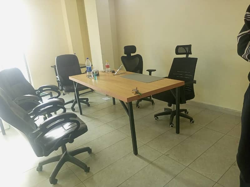 second floor office available for rent 2