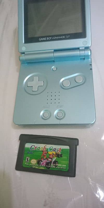 Nintendo game boy color with box all accessories 17