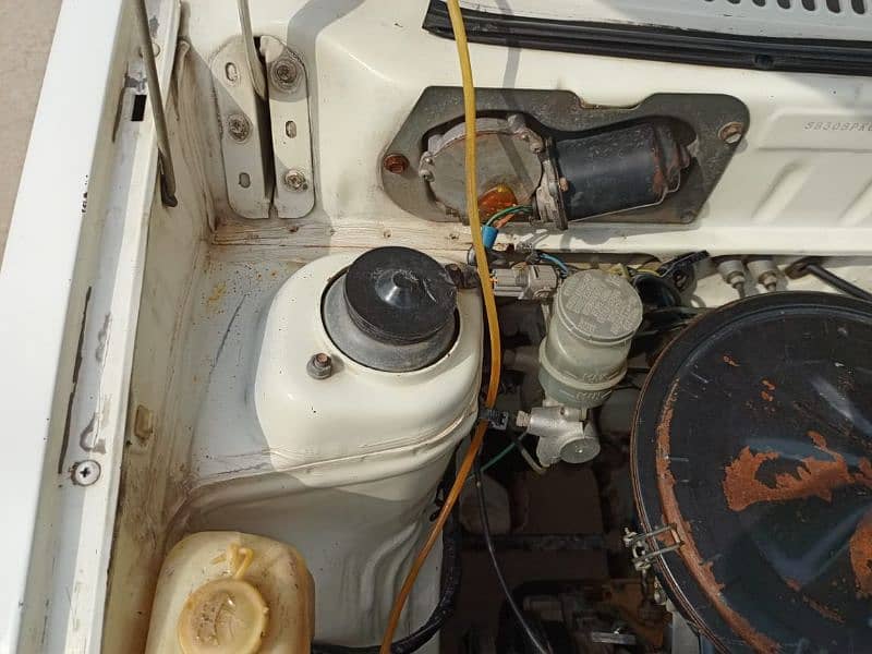 Suzuki Mehran VX 2011/2012 4