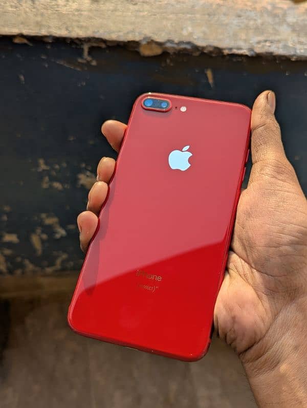 IPHONE 8 PLUS 64GB PTA APPROVED 1