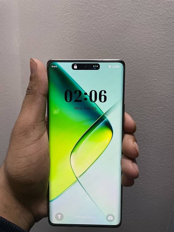 infinix note 40 pro 12/256 4