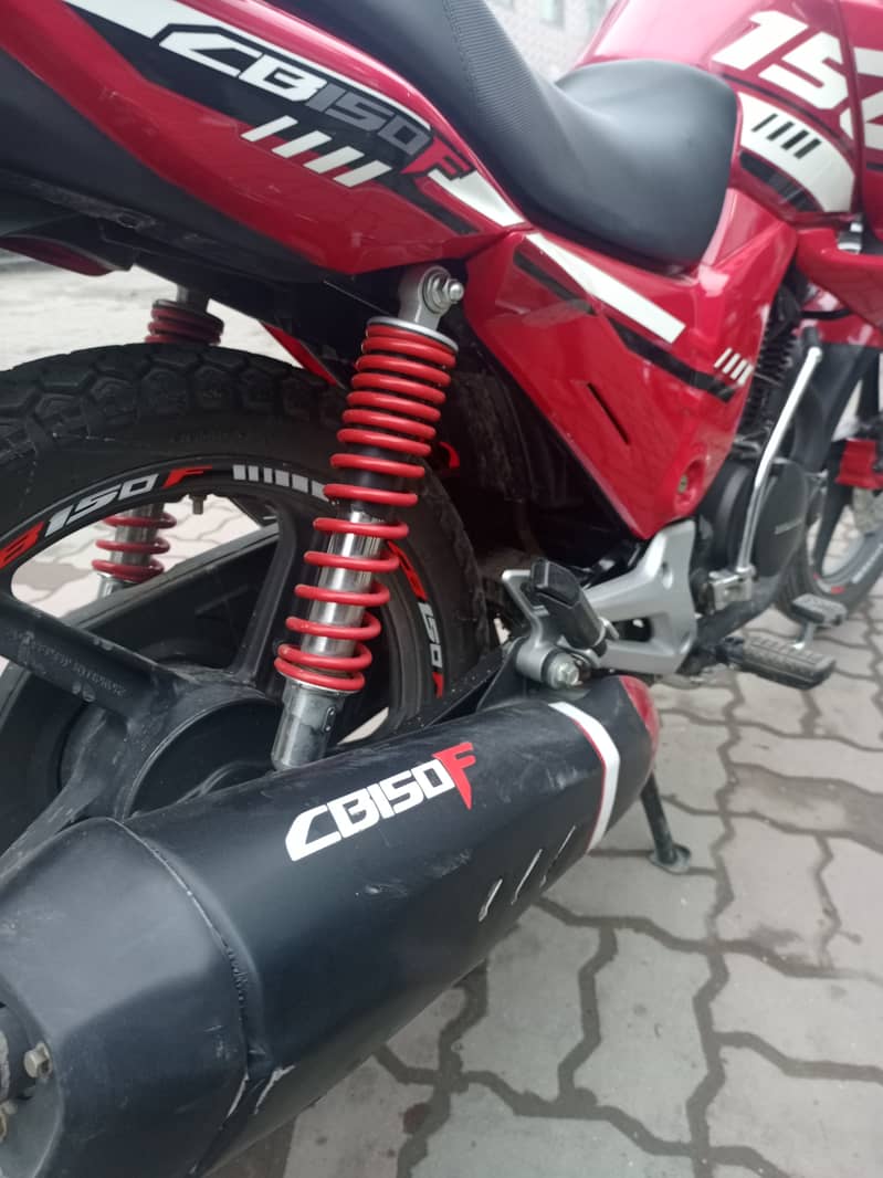 Honda CB 150F 2024 2