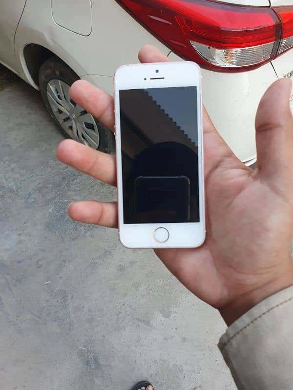 Iphone SE 2016 ,Non Pta, 16gb, Rose gold 11