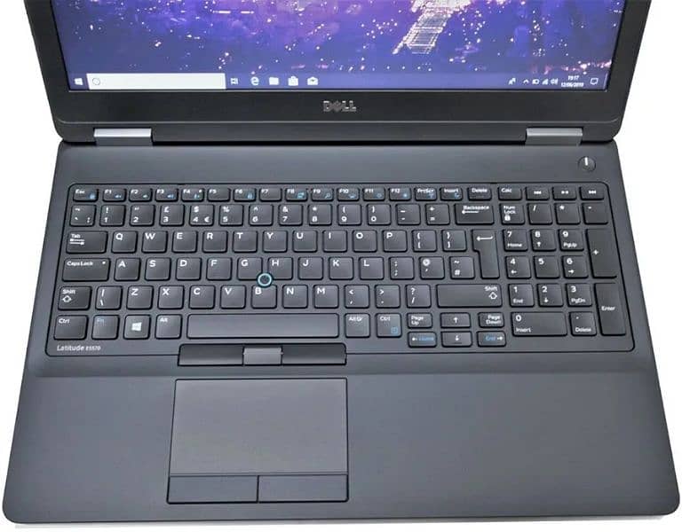 Dell Latitude 5570 i7-6th 8GB RAM/ 256 SSD with 2 Gb Graphic card 2