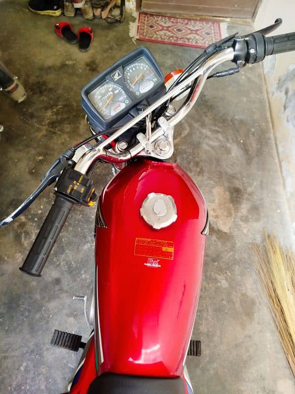 Honda CG125 3