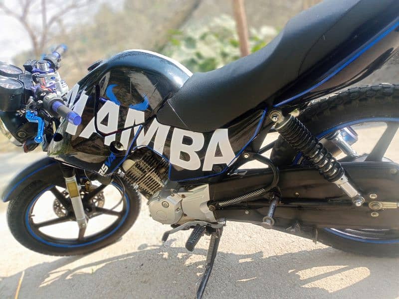 Japan assemble Yamaha 125 2