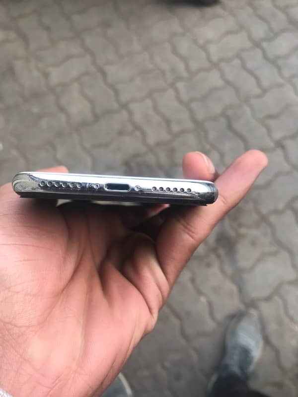 iPhone x sold 2