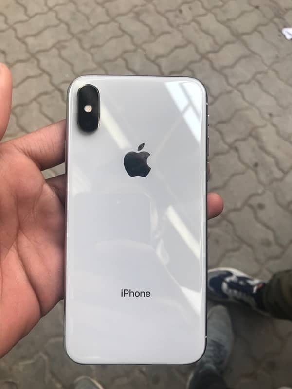 iPhone x sold 5