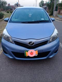 Toyota Vitz 2015