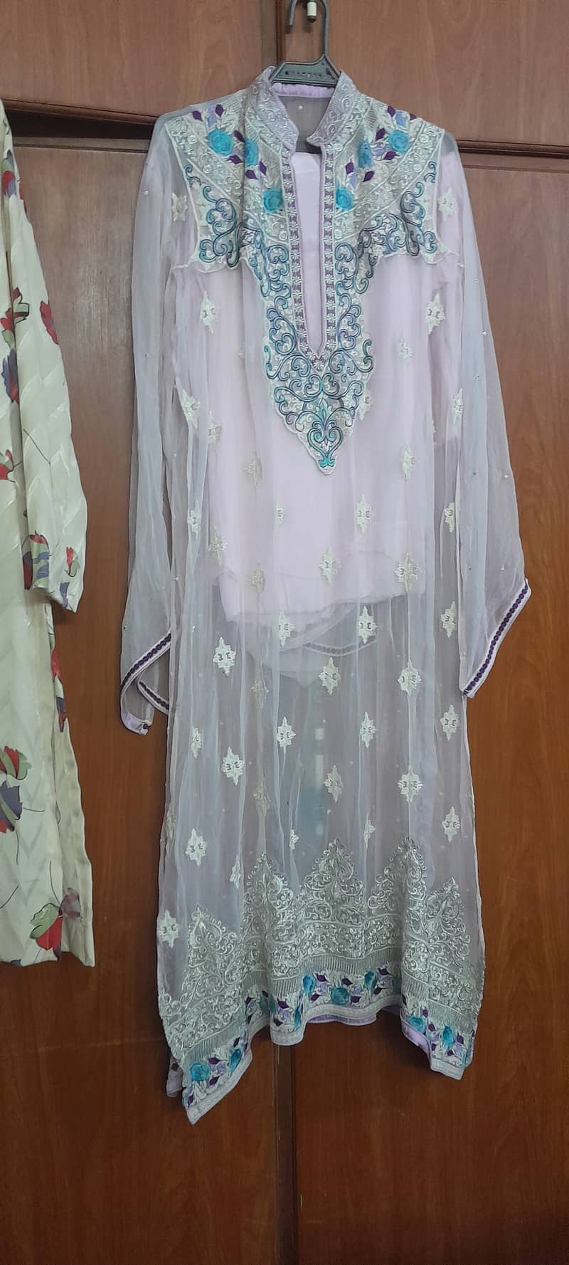 few new and few one time wear jehaz bari dress call on 03084215589 16