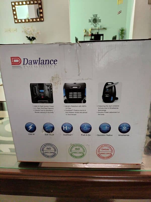 Dawlance vacuum cleaner 1