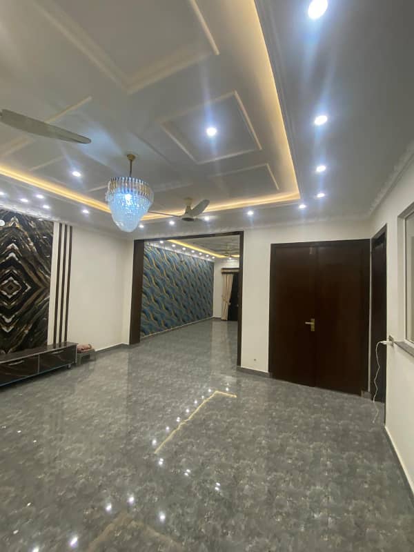 10 Marla House For Sale In Bankar Town,. 13