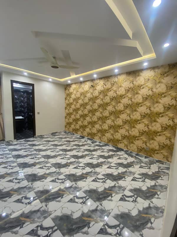 10 Marla House For Sale In Bankar Town,. 18