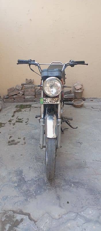 Honda CD100 2010 model 4