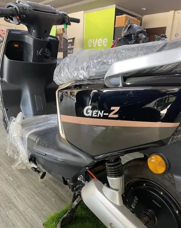 Brand New Evee Gen-Z Electric Scooter 4