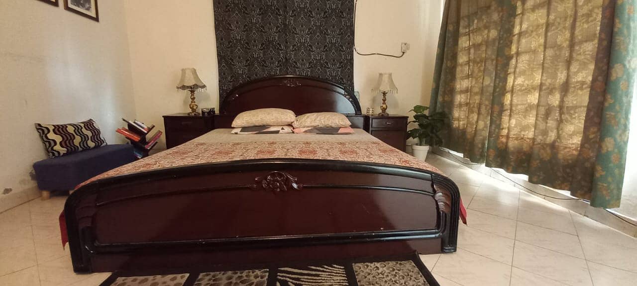 King size Bed with 2 Side Tables 2